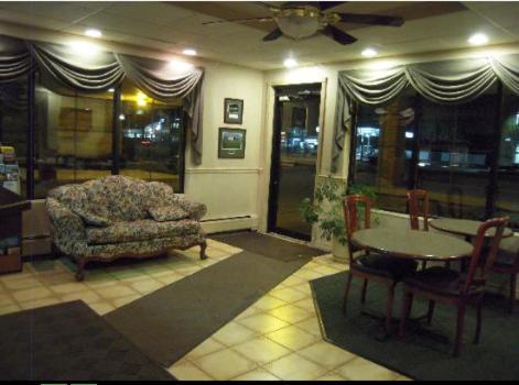 Colonie Inn And Suites Latham Exterior foto